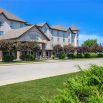 Days Inn & Suites West Edmonton