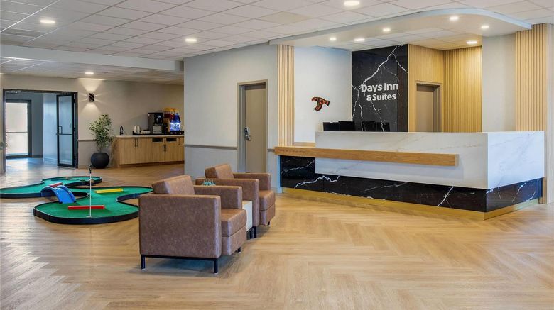 <b>Days Inn & Suites West Edmonton Lobby</b>. Images powered by <a href="https://iceportal.shijigroup.com/" title="IcePortal" target="_blank">IcePortal</a>.