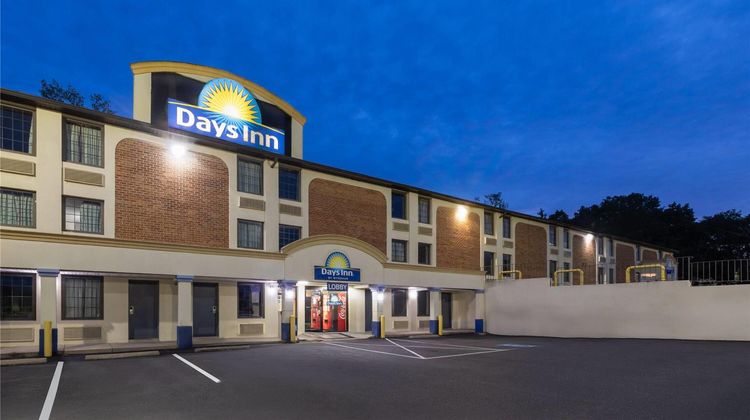 Days Inn Dumfries Quantico Exterior