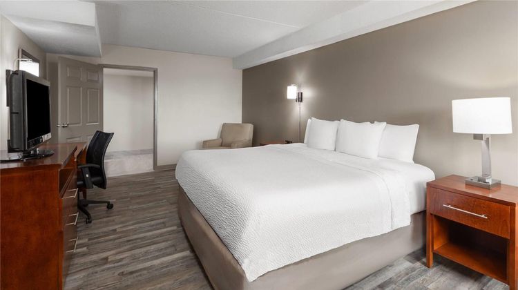 Days Inn Dumfries Quantico Room
