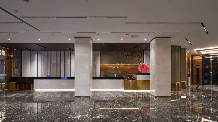 Howard Johnson Paragon Hotel Beijing Lobby