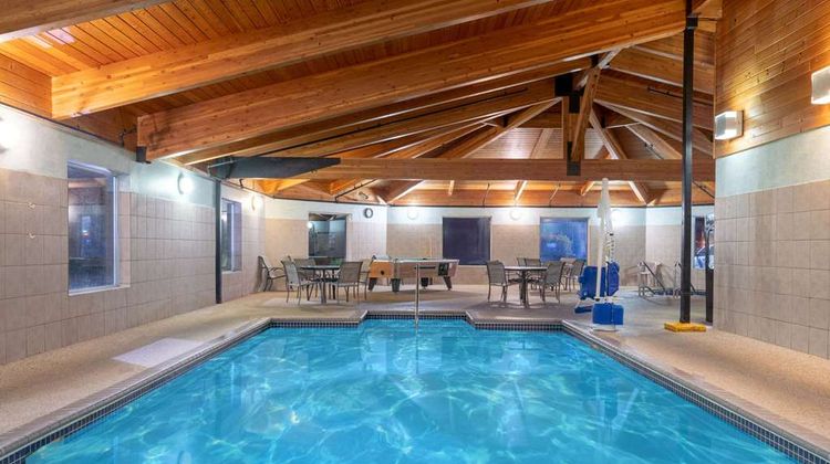Days Inn Faribault Pool