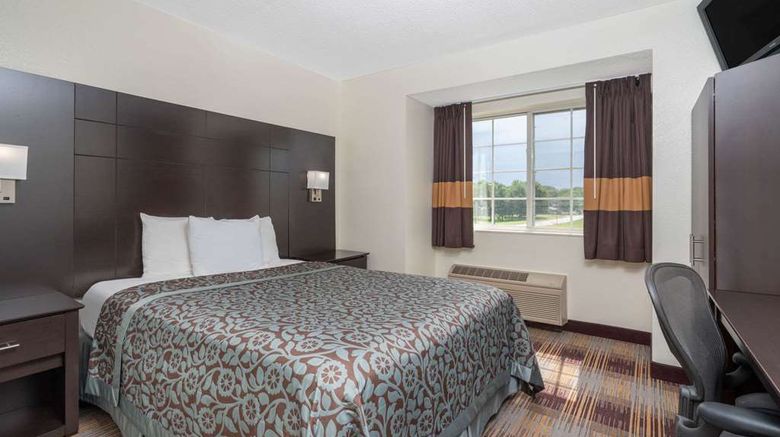 <b>Days Inn Faribault Suite</b>. Images powered by <a href="https://iceportal.shijigroup.com/" title="IcePortal" target="_blank">IcePortal</a>.