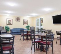 Days Inn Faribault Lobby