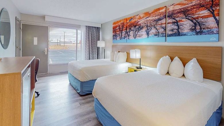 <b>Days Inn Socorro Room</b>. Images powered by <a href="https://iceportal.shijigroup.com/" title="IcePortal" target="_blank">IcePortal</a>.