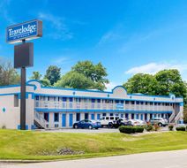 Travelodge by Wyndham Richmond Exterior