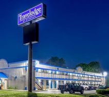 Travelodge by Wyndham Richmond Exterior