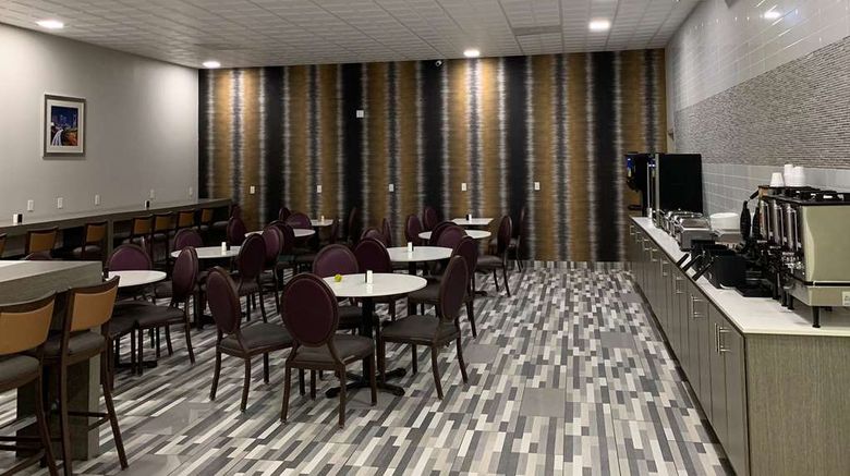 <b>Knights Inn Nashville Restaurant</b>. Images powered by <a href="https://iceportal.shijigroup.com/" title="IcePortal" target="_blank">IcePortal</a>.
