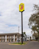 Super 8 Ellenton Bradenton Area