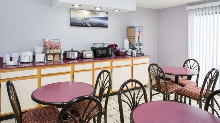 Super 8 Springdale Other