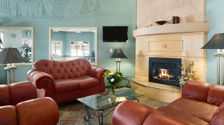 Ramada Limited Golden Lobby