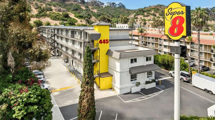 Super 8 San Diego Hotel Circle Exterior
