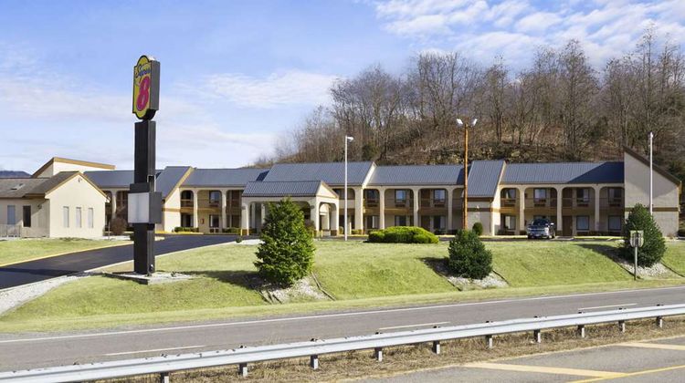 Super 8 Chiswell/Max Meadows Area Exterior