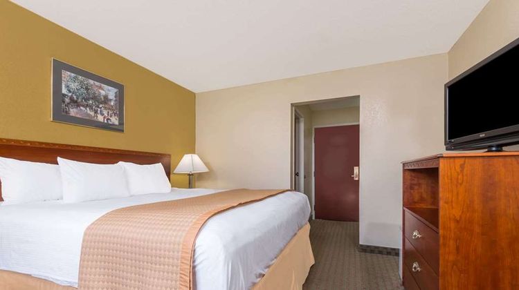 Days Inn Norton Room