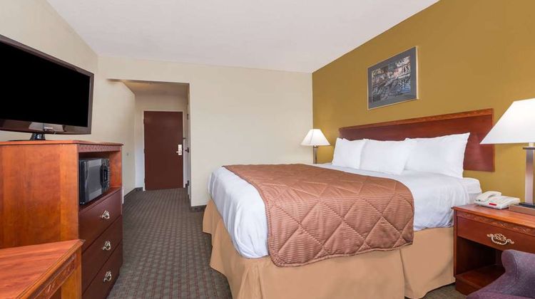 Days Inn Norton Room