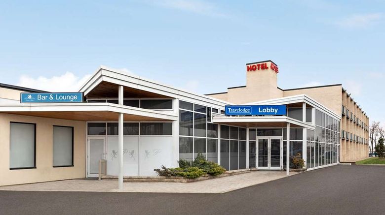 <b>Travelodge Richmond Hill Exterior</b>. Images powered by <a href="https://iceportal.shijigroup.com/" title="IcePortal" target="_blank">IcePortal</a>.