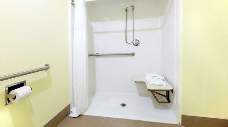 Super 8 Fairfield Room