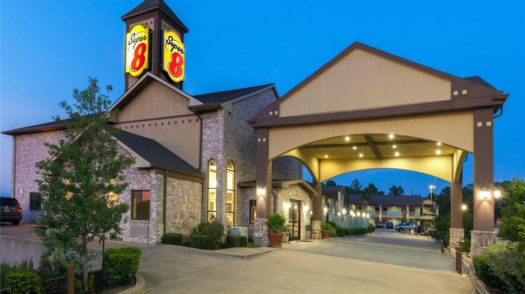 Super 8 Fairfield Exterior