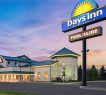 Days Inn & Suites Winkler Exterior