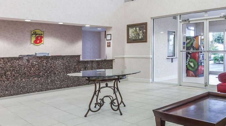 <b>Super 8 Hillsboro Lobby</b>. Images powered by <a href="https://iceportal.shijigroup.com/" title="IcePortal" target="_blank">IcePortal</a>.