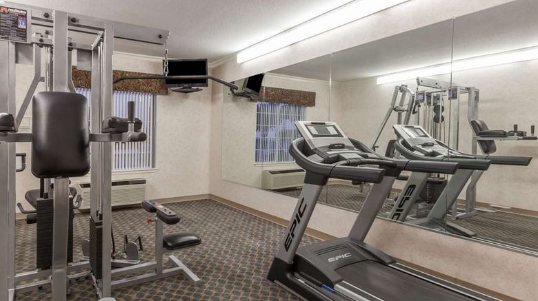 <b>Super 8 Hillsboro Health</b>. Images powered by <a href="https://iceportal.shijigroup.com/" title="IcePortal" target="_blank">IcePortal</a>.