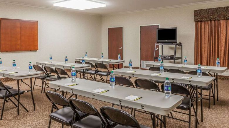 <b>Super 8 Hillsboro Meeting</b>. Images powered by <a href="https://iceportal.shijigroup.com/" title="IcePortal" target="_blank">IcePortal</a>.