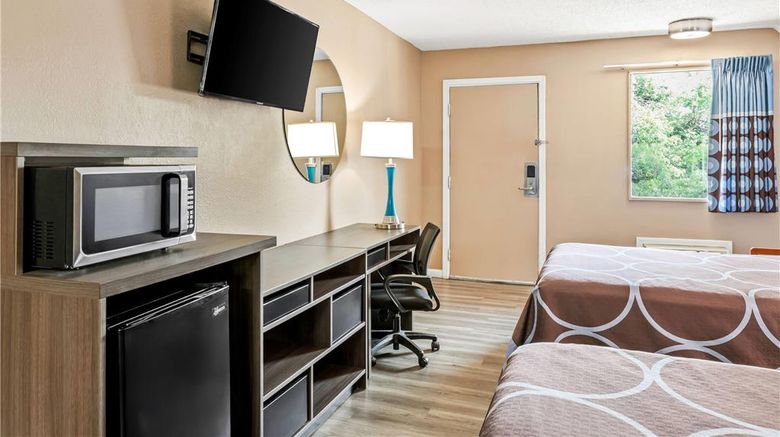 <b>Super 8 Brownsburg/Indianapolis Area Room</b>. Images powered by <a href="https://iceportal.shijigroup.com/" title="IcePortal" target="_blank">IcePortal</a>.