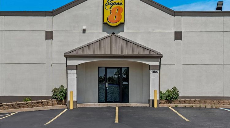 Super 8 Brownsburg/Indianapolis Area Exterior