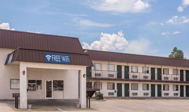 Travelodge Cordele Exterior