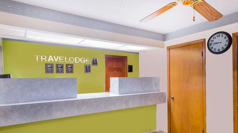 <b>Travelodge Cordele Lobby</b>. Images powered by <a href="https://iceportal.shijigroup.com/" title="IcePortal" target="_blank">IcePortal</a>.