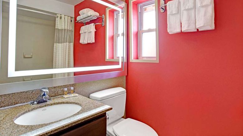 <b>Days Inn Ridgefield NJ Room</b>. Images powered by <a href="https://iceportal.shijigroup.com/" title="IcePortal" target="_blank">IcePortal</a>.