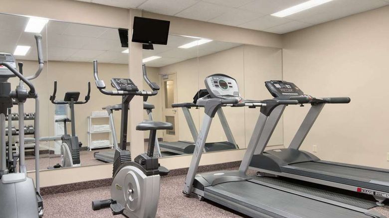 <b>Days Inn & Suites Thunder Bay Health</b>. Images powered by <a href="https://iceportal.shijigroup.com/" title="IcePortal" target="_blank">IcePortal</a>.