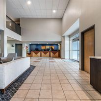 Days Inn & Suites Thunder Bay