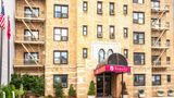 Ramada Jersey City Exterior