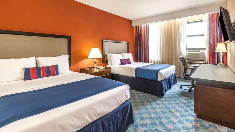 <b>Ramada Jersey City Room</b>. Images powered by <a href="https://iceportal.shijigroup.com/" title="IcePortal" target="_blank">IcePortal</a>.