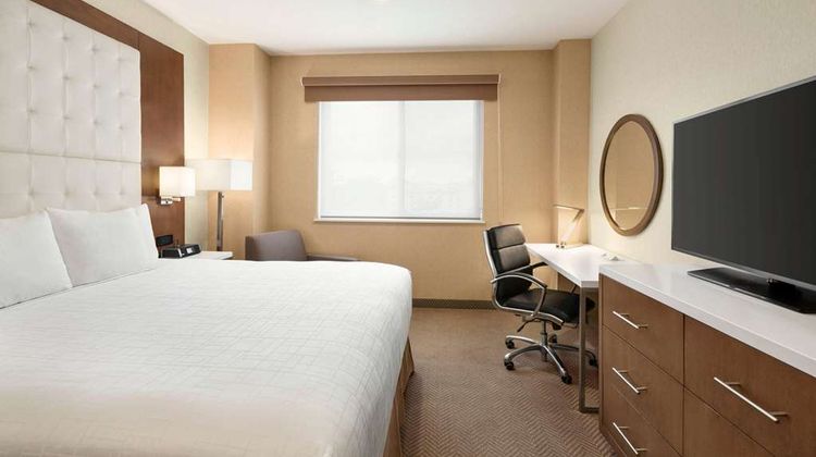 Wyndham Anaheim Room