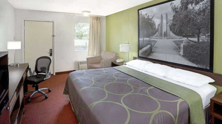 <b>Super 8 Lafayette Room</b>. Images powered by <a href="https://iceportal.shijigroup.com/" title="IcePortal" target="_blank">IcePortal</a>.