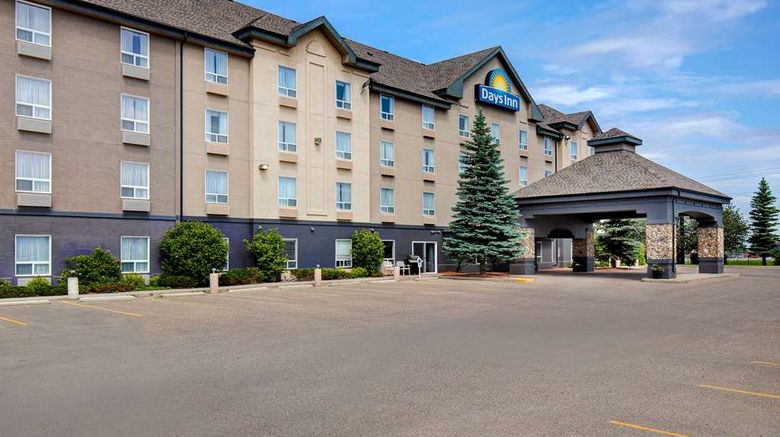 Days Inn Medicine Hat Exterior. Images powered by <a href="https://iceportal.shijigroup.com" target="_blank" rel="noopener">Ice Portal</a>.