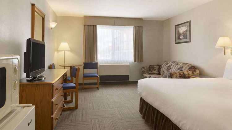 Days Inn Hinton Room