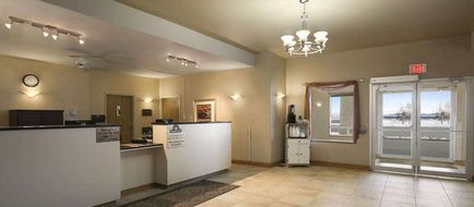 Days Inn Moose Jaw Lobby