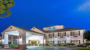 Days Inn & Suites Gresham