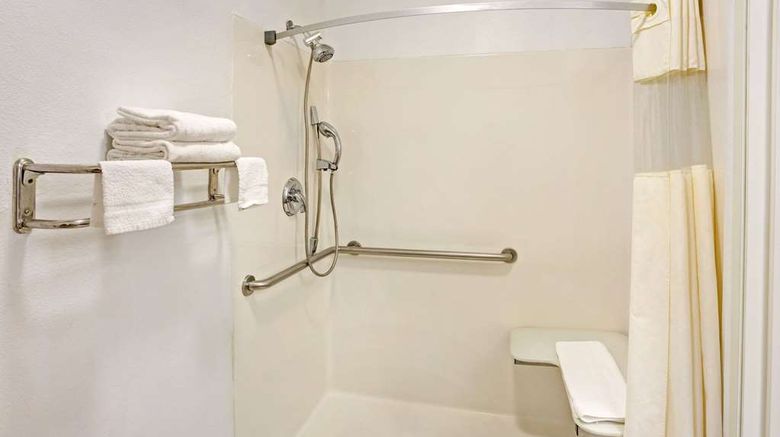 <b>Days Inn & Suites Gresham Room</b>. Images powered by <a href="https://iceportal.shijigroup.com/" title="IcePortal" target="_blank">IcePortal</a>.