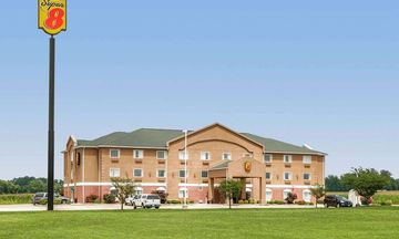 Super 8 Grayville