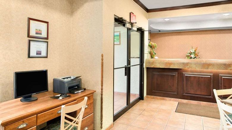 <b>Super 8 Grayville Lobby</b>. Images powered by <a href="https://iceportal.shijigroup.com/" title="IcePortal" target="_blank">IcePortal</a>.