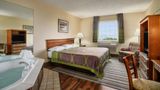 Super 8 Grayville Suite