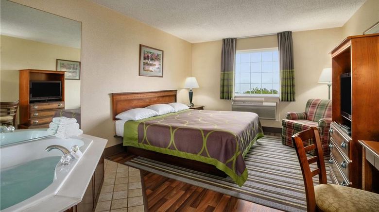 <b>Super 8 Grayville Suite</b>. Images powered by <a href="https://iceportal.shijigroup.com/" title="IcePortal" target="_blank">IcePortal</a>.