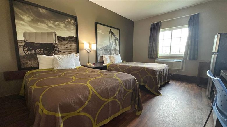 <b>Super 8 Grayville Room</b>. Images powered by <a href="https://iceportal.shijigroup.com/" title="IcePortal" target="_blank">IcePortal</a>.