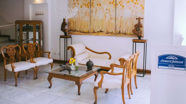 Howard Johnson Hotel Rosario Lobby