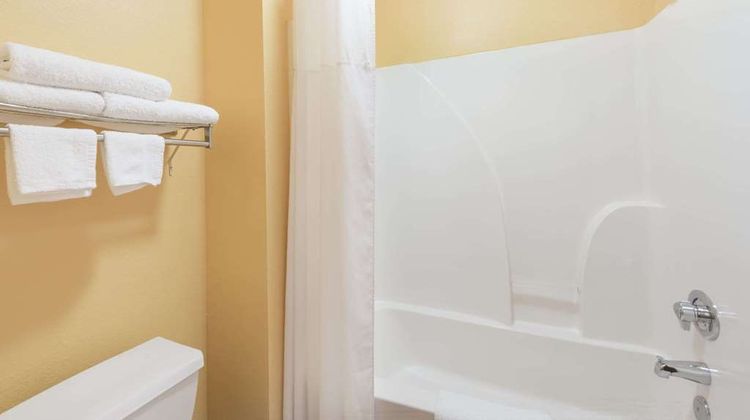 Days Inn Sulphur LA Room