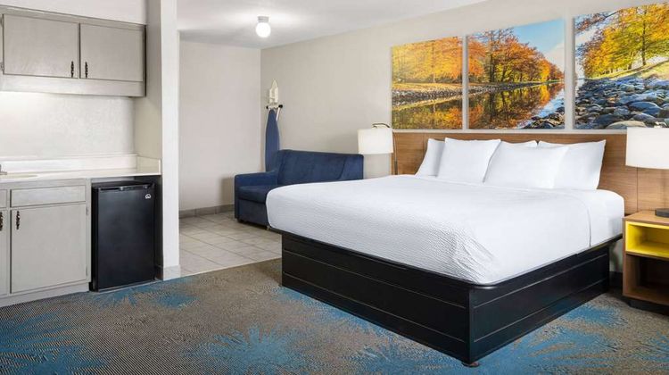 Days Inn  Ardmore Suite